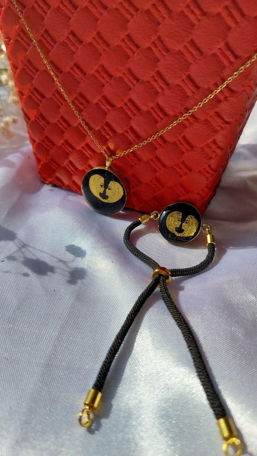 زیورالات دست‌ساز رزینی طرح ماه تولد|بدلیجات|تهران, دردشت|دیوار