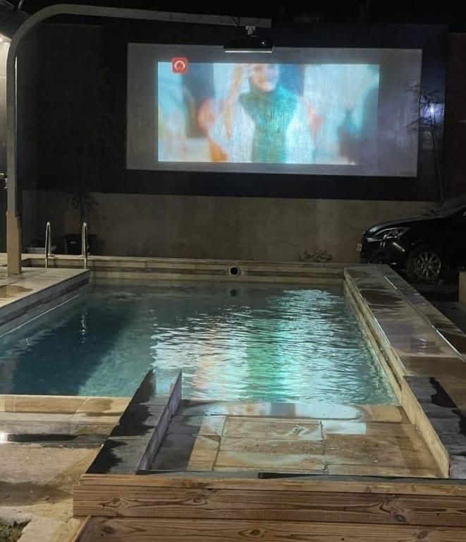 بلک هورس|اجارهٔ کوتاهمدت ویلا و باغ|مشهد, عسگریه|دیوار