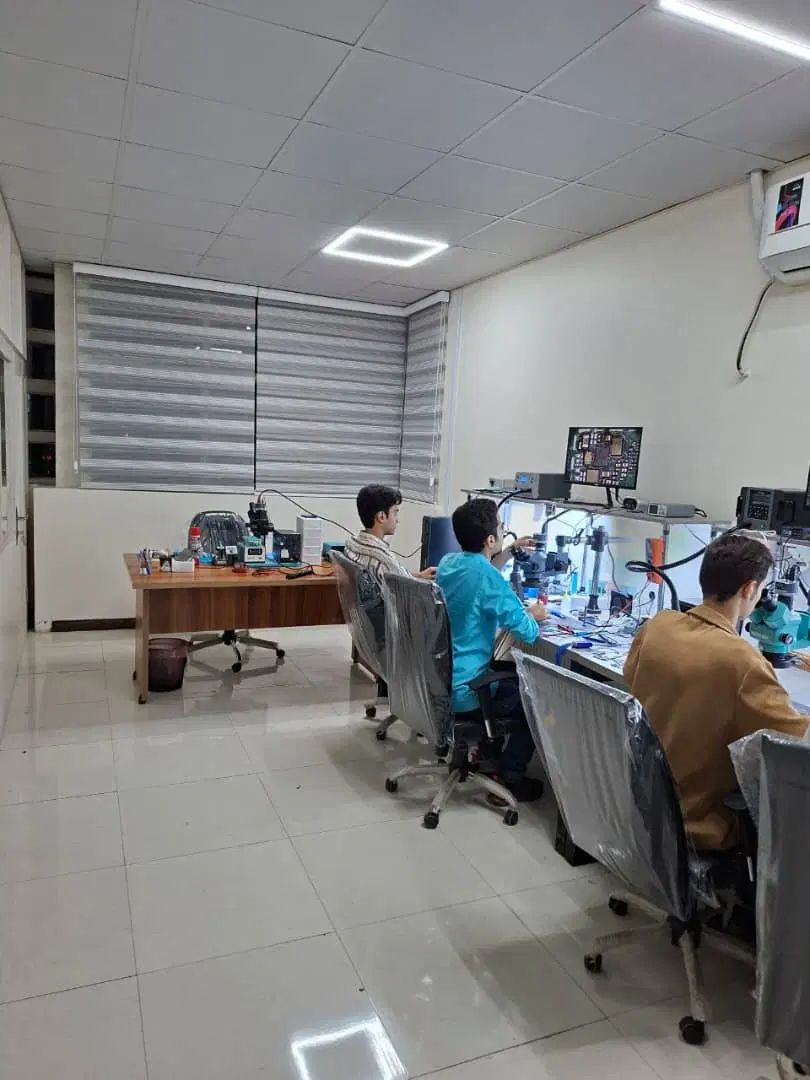 تعمیرات و خدمات پس از فروش موبایل ( بی فون )|خدمات رایانه‌ای و موبایل|کرج, کوی کارمندان جنوبی|دیوار