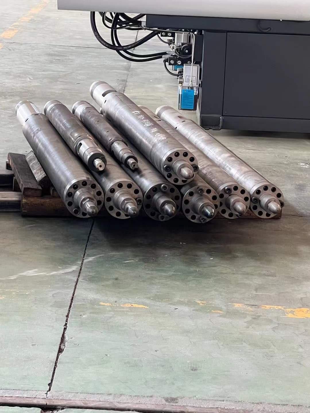 دستگاه تزریق پلاستیک ۴۰۰ تن سبد زنی|ماشین‌آلات صنعتی|شیراز, شهرک گلستان|دیوار