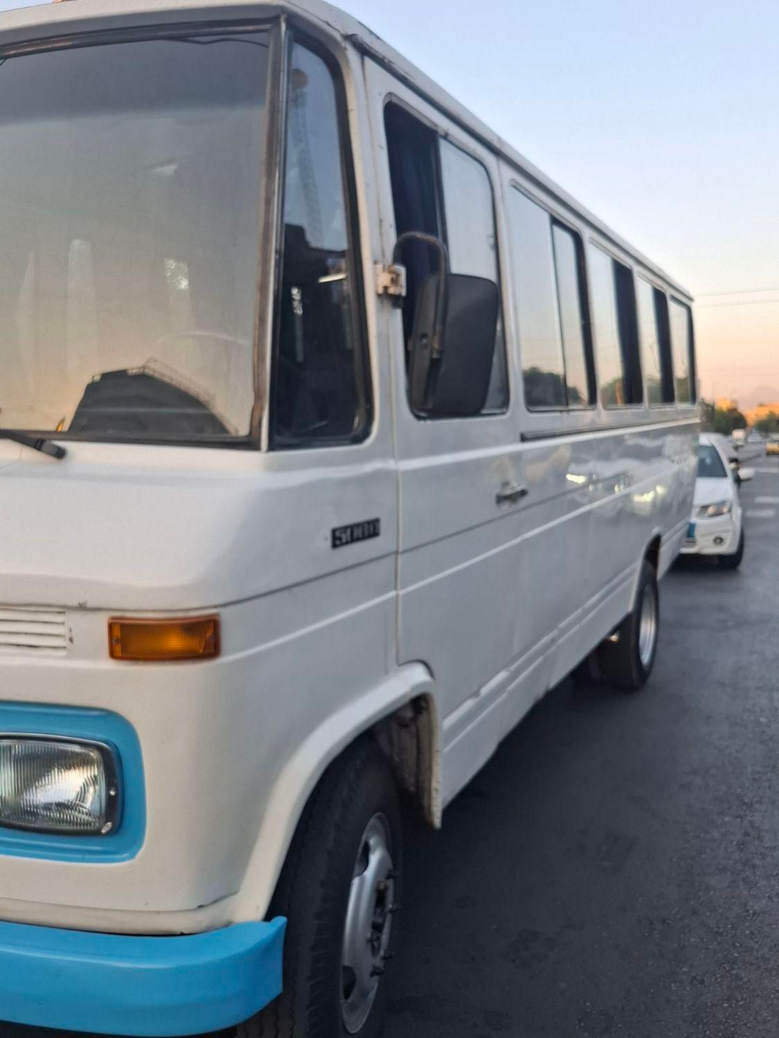 مینی بوس ۲۱سقف بلندمدل۸۱نقدواقساط|خودرو سنگین|تهران, آسمان|دیوار