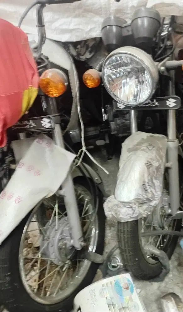 باکسر ۱۵۰ صفر،خشک،مدل۱۳۹۸ رنگ آبی و ۱۴۰۱ رنگ مشکی|موتورسیکلت|تهران, طیب|دیوار