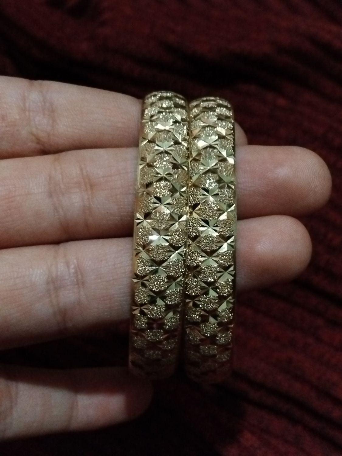 النگو بدل نو|بدلیجات|رباط‌کریم, رباط‌کریم|دیوار