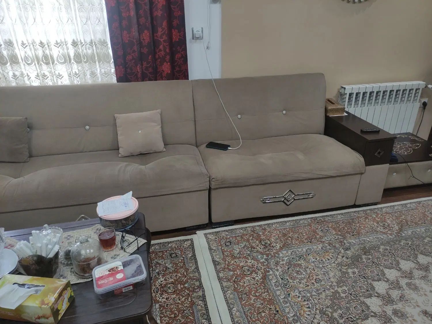 مبل راحتی|مبلمان خانگی و میز عسلی|رشت, دروازه لاکان|دیوار