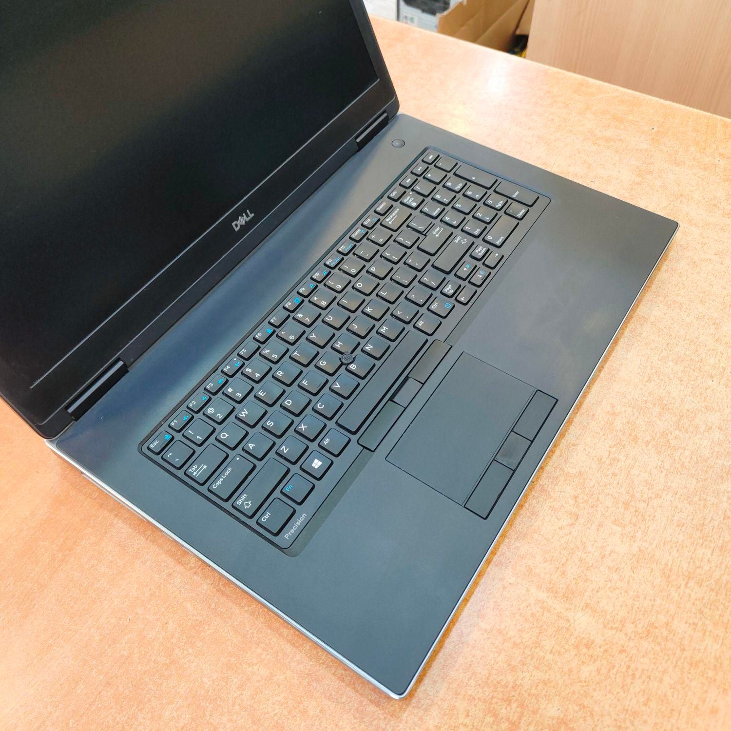DELL CORE i7 گرافیک مجزا شش گیگ|رایانه همراه|قم, صفائیه|دیوار