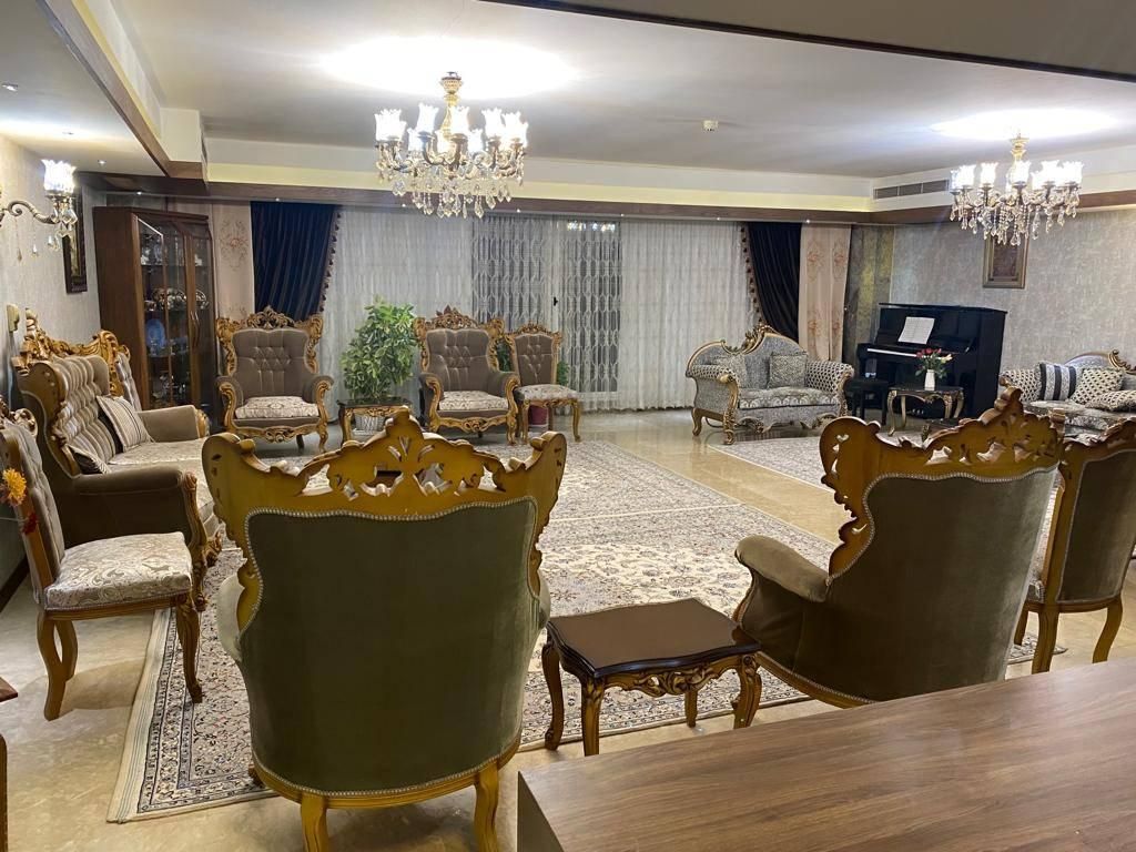 آپارتمان215متر/همکف حیاط اختصاصی/جابر/3پارکینگ|فروش آپارتمان|اصفهان, طامه|دیوار