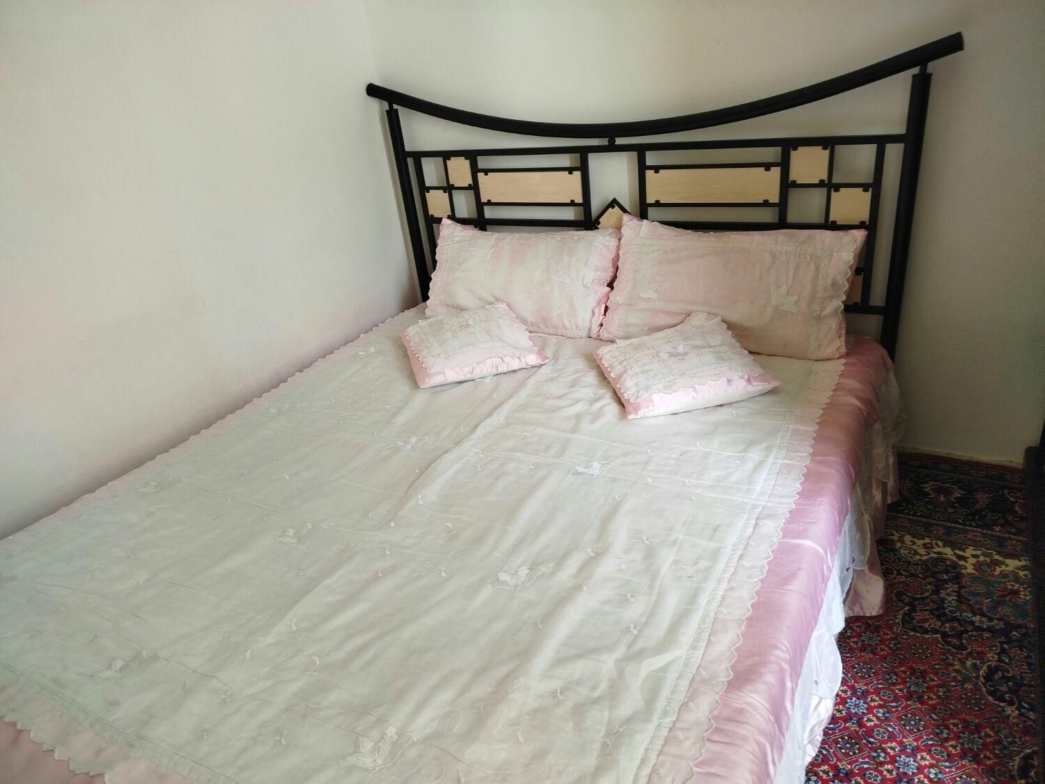 تخت خواب فلزی دونفره|تخت و سرویس خواب|قزوین, |دیوار