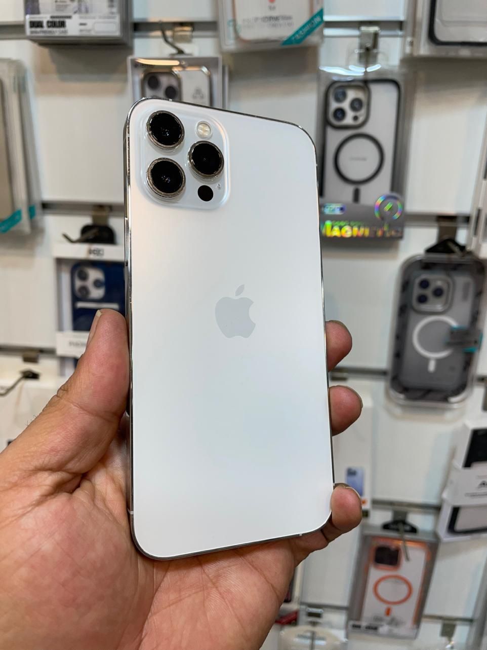 اپل iPhone 12 Pro Max با حافظهٔ ۲۵۶ گیگابایت|موبایل|کرج, گلشهر ویلا|دیوار
