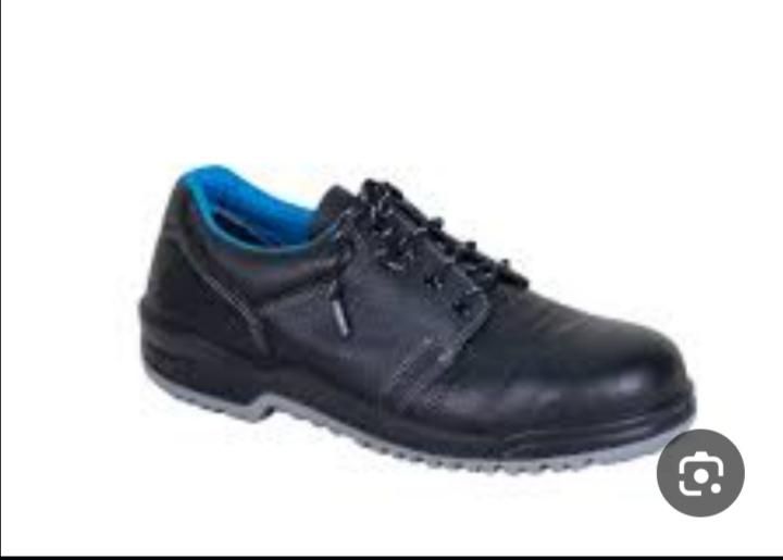 کفش کار مارک کلارسایز42|کیف، کفش، کمربند|کومله, |دیوار