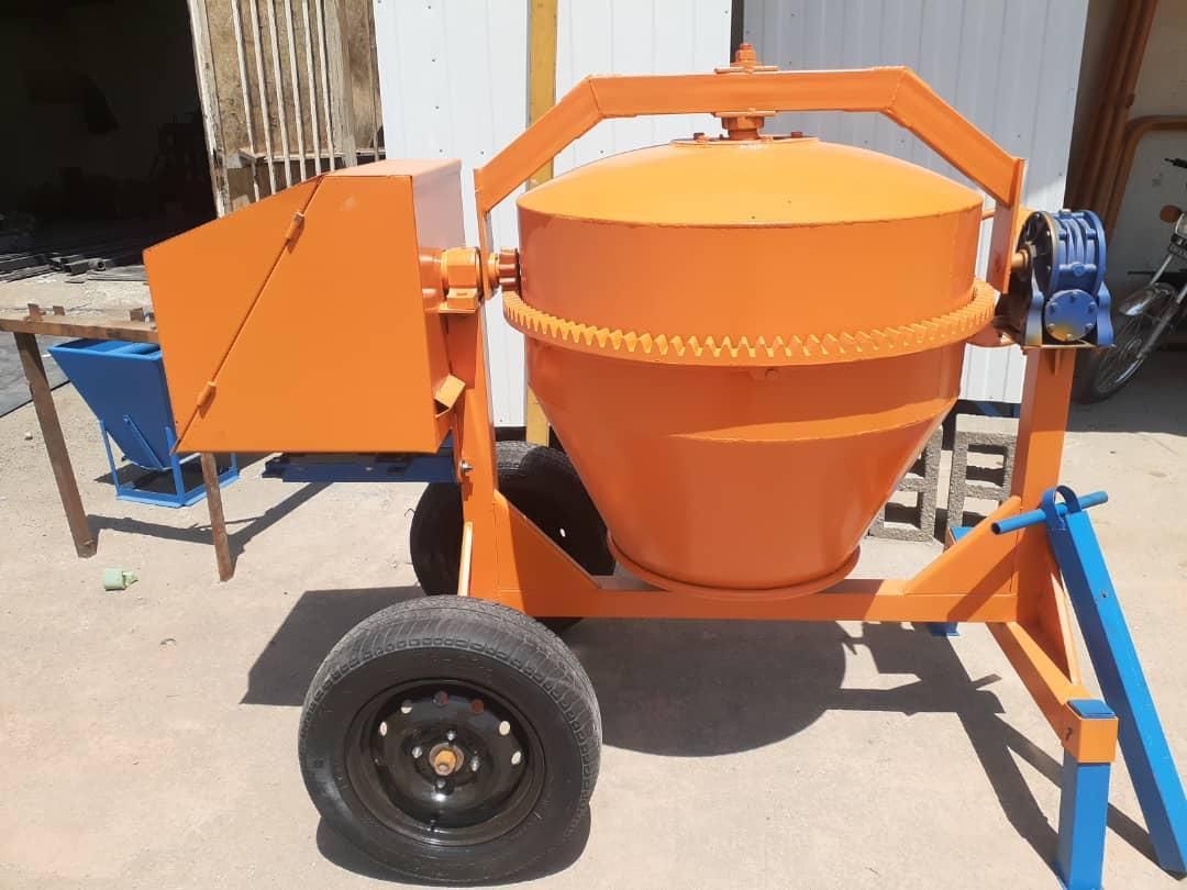 بتونیر  بتونیر برقی .بتونیر دیزلی .بالابر ساختمانی|ماشین‌آلات صنعتی|تهران, بهارستان|دیوار