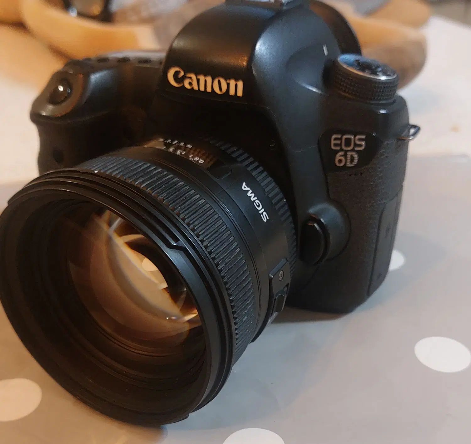 دوربین کانن Canon 6D لنز 50 f1.4 sigma|دوربین عکاسی و فیلم‌برداری|کرج, کوی زنبق|دیوار