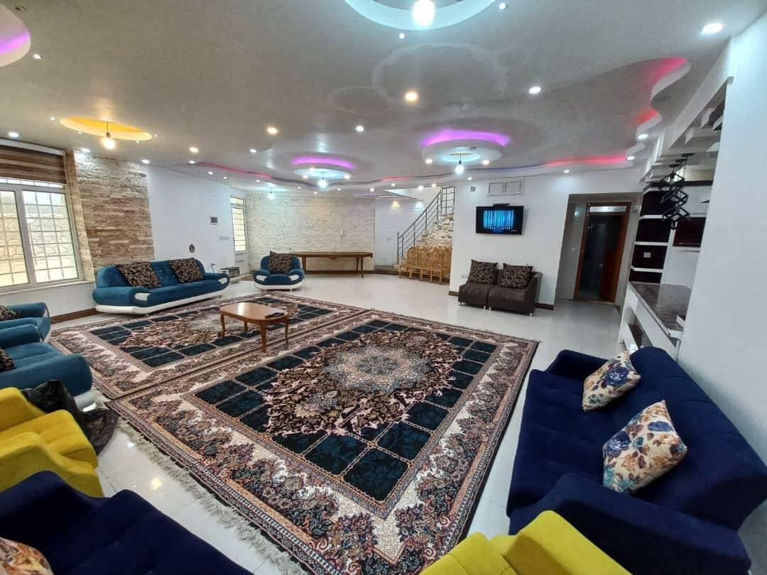 مقصد عید شیراز باشه و انتخابتون شیراز باما|اجارهٔ کوتاه‌مدت ویلا و باغ|شیراز, گویم|دیوار