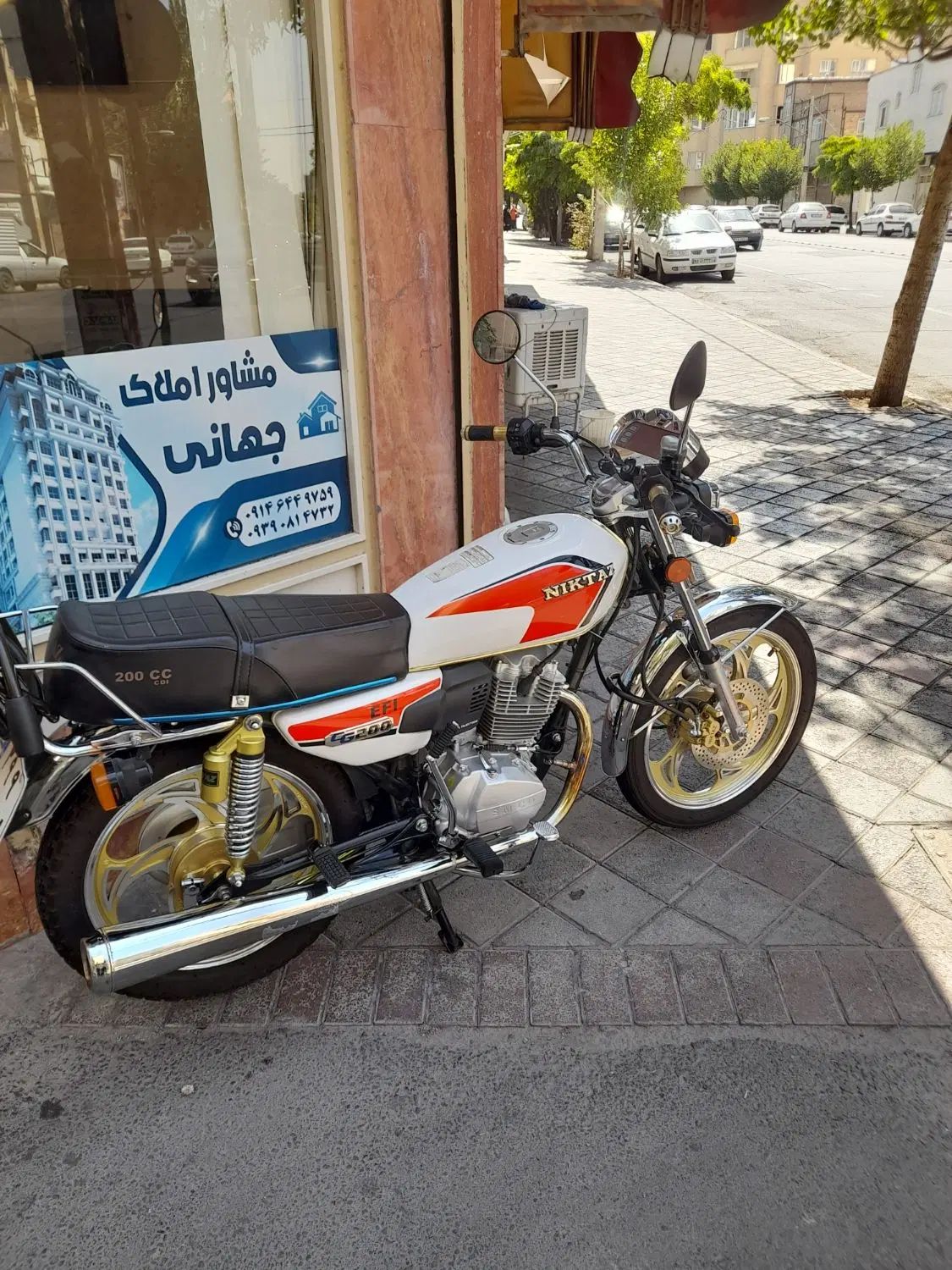 موتور۲۰۰درحدنو،کم کار، درکوی فیروز، امیر کبیر|موتورسیکلت|تبریز, |دیوار