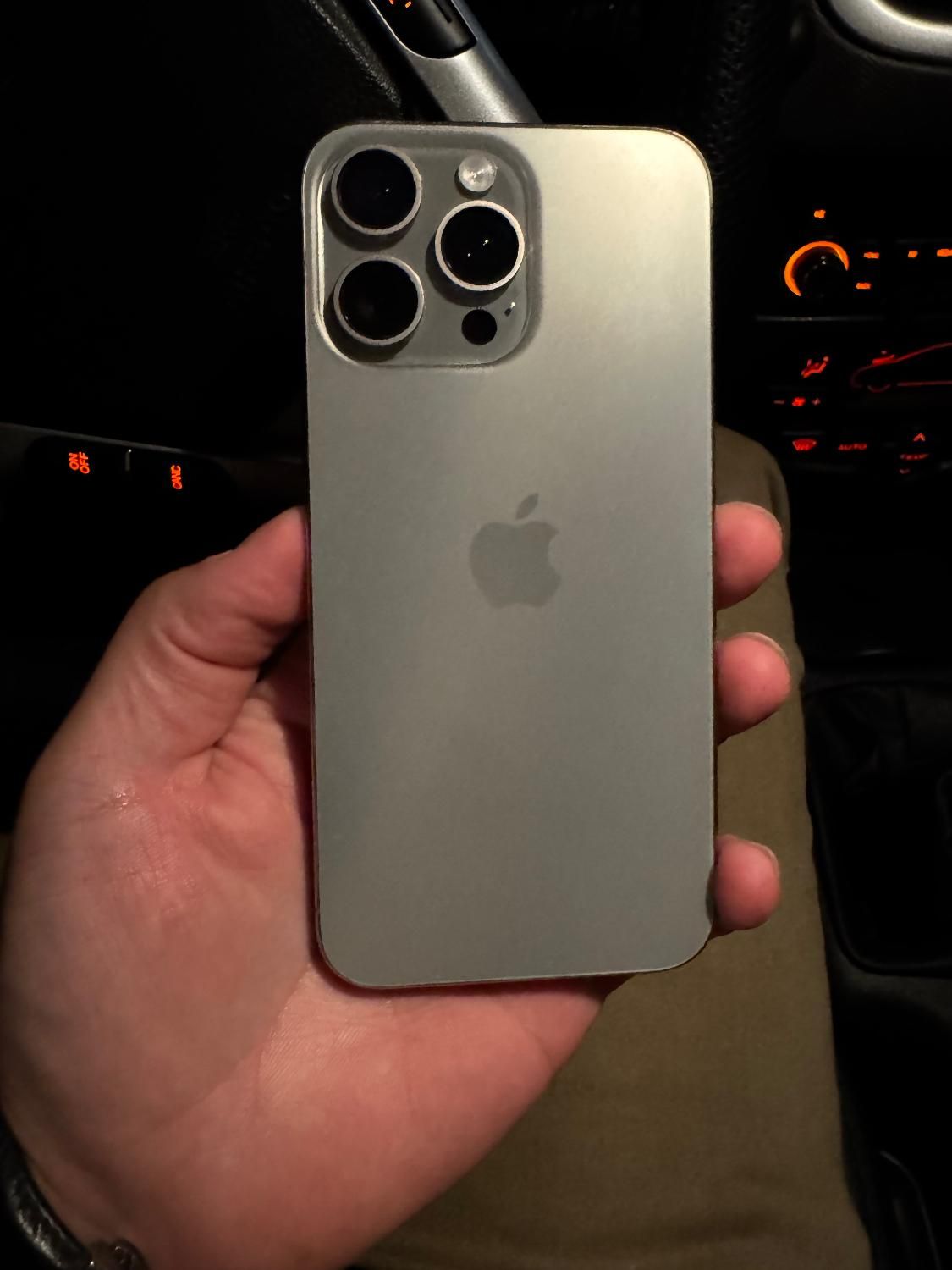 اپل iPhone 15 Pro Max با حافظه 256 گیگابایت|موبایل|مشهد, الهیه|دیوار