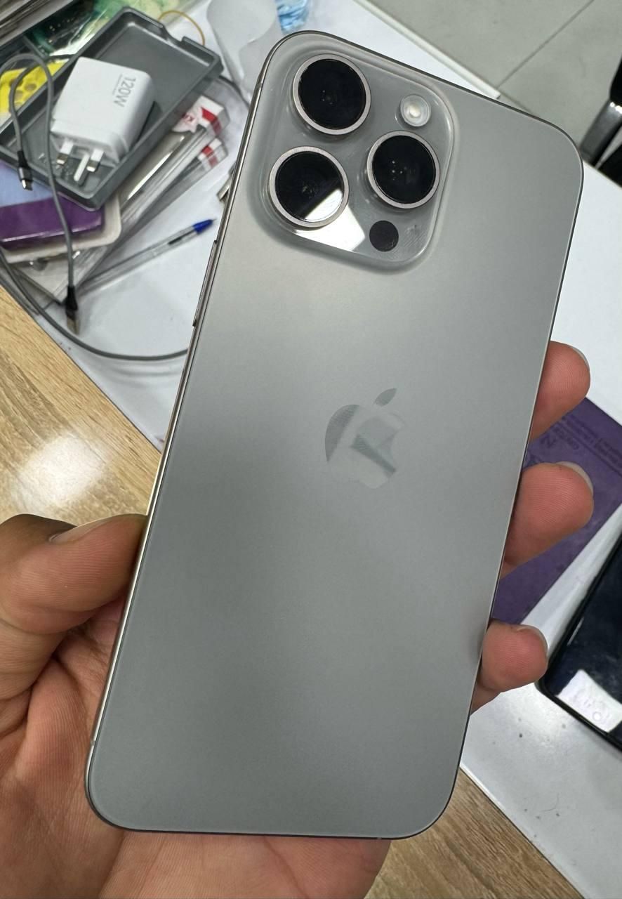 اپل iPhone 15 Pro Max با حافظهٔ ۲۵۶ گیگابایت|موبایل|لامرد, |دیوار