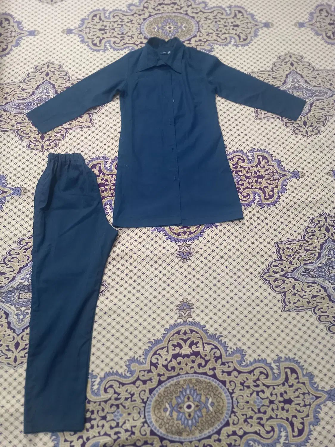 سه دست مانتو مدرسه (دودست سورمه ای، یک دست طوسی)|لباس|تهران, الهیه|دیوار