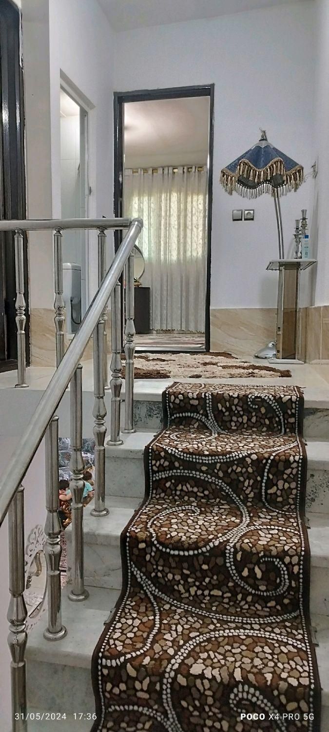 خانه ویلایی 170 متر 3 طیقهدر فرون اباد|فروش آپارتمان|ری, |دیوار