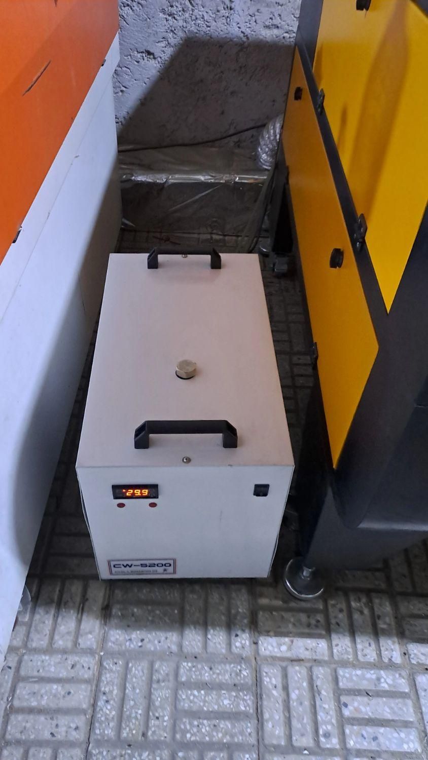 دستگاه لیزر غیر فلزاتCO2 دو هد هم تک هد در حدنو|ماشینآلات صنعتی|اصفهان, مارچین|دیوار