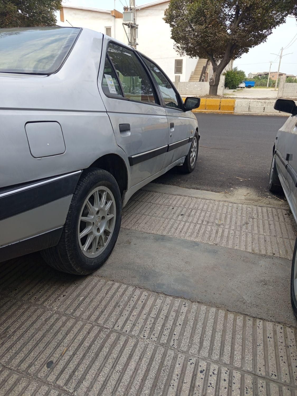 پژو 405 GLX - دوگانه سوز CNG، مدل ۱۳۸۶|خودرو سواری و وانت|گرگان, |دیوار