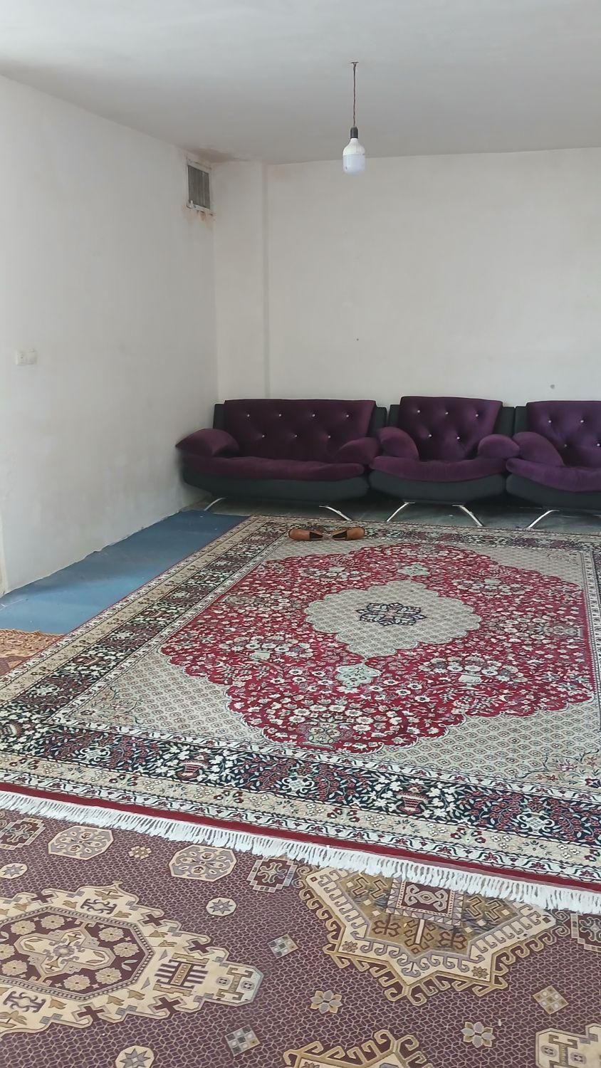 اجاره منزل دربستی|اجارهٔ خانه و ویلا|اصفهان, شهرک ولیعصر|دیوار