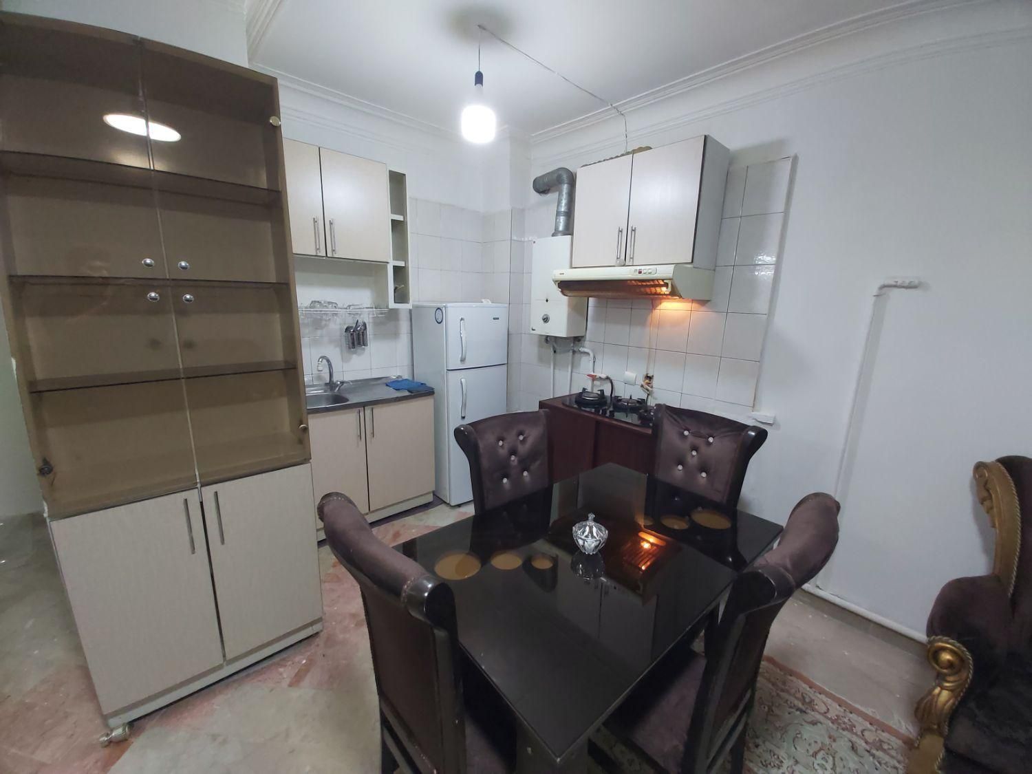 اجاره روزانه واحد.سوئیت.آپارتمان.دریاچه.چیتگر غرب|اجارهٔ کوتاه‌مدت آپارتمان و سوئیت|تهران, گلستان (شهرک راه آهن)|دیوار