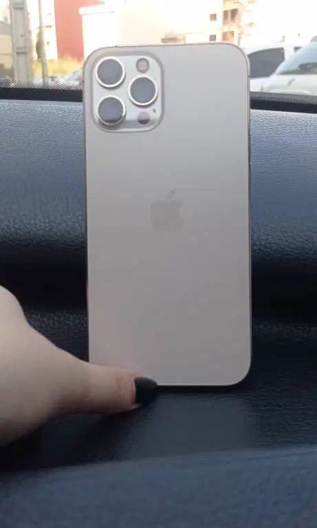 اپل iPhone 12 Pro Max با حافظهٔ ۲۵۶ گیگابایت|موبایل|رشت, گلزاران|دیوار