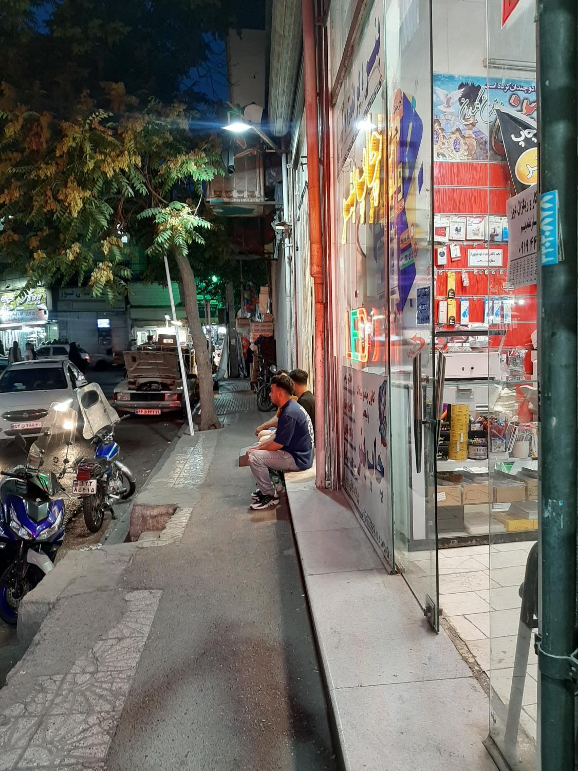 اجاره مغازه ۳۵ متر|اجارهٔ مغازه و غرفه|تهران, شهرک رضویه|دیوار