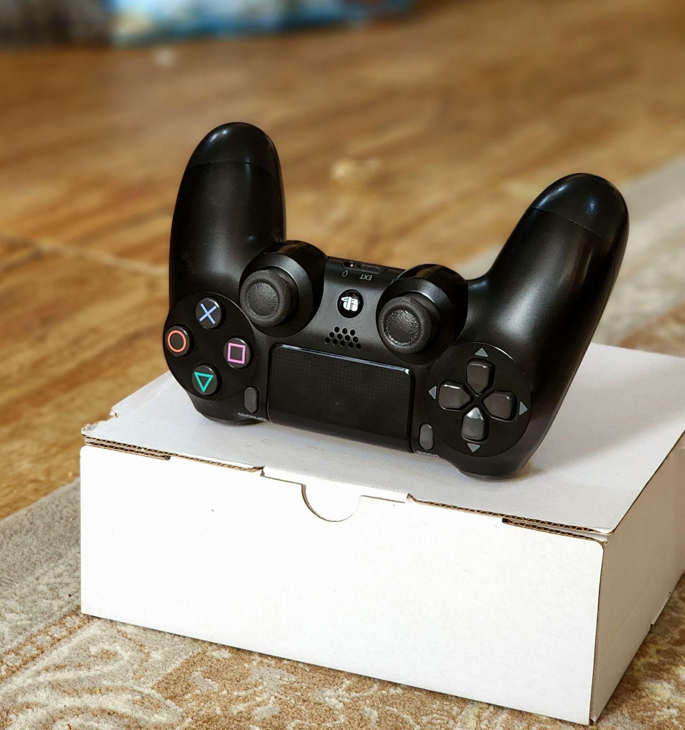 دسته اصلی  اورجینال  به شرط با مهلت تست  ps4|کنسول، بازی ویدئویی و آنلاین|شیراز, آزادگان|دیوار