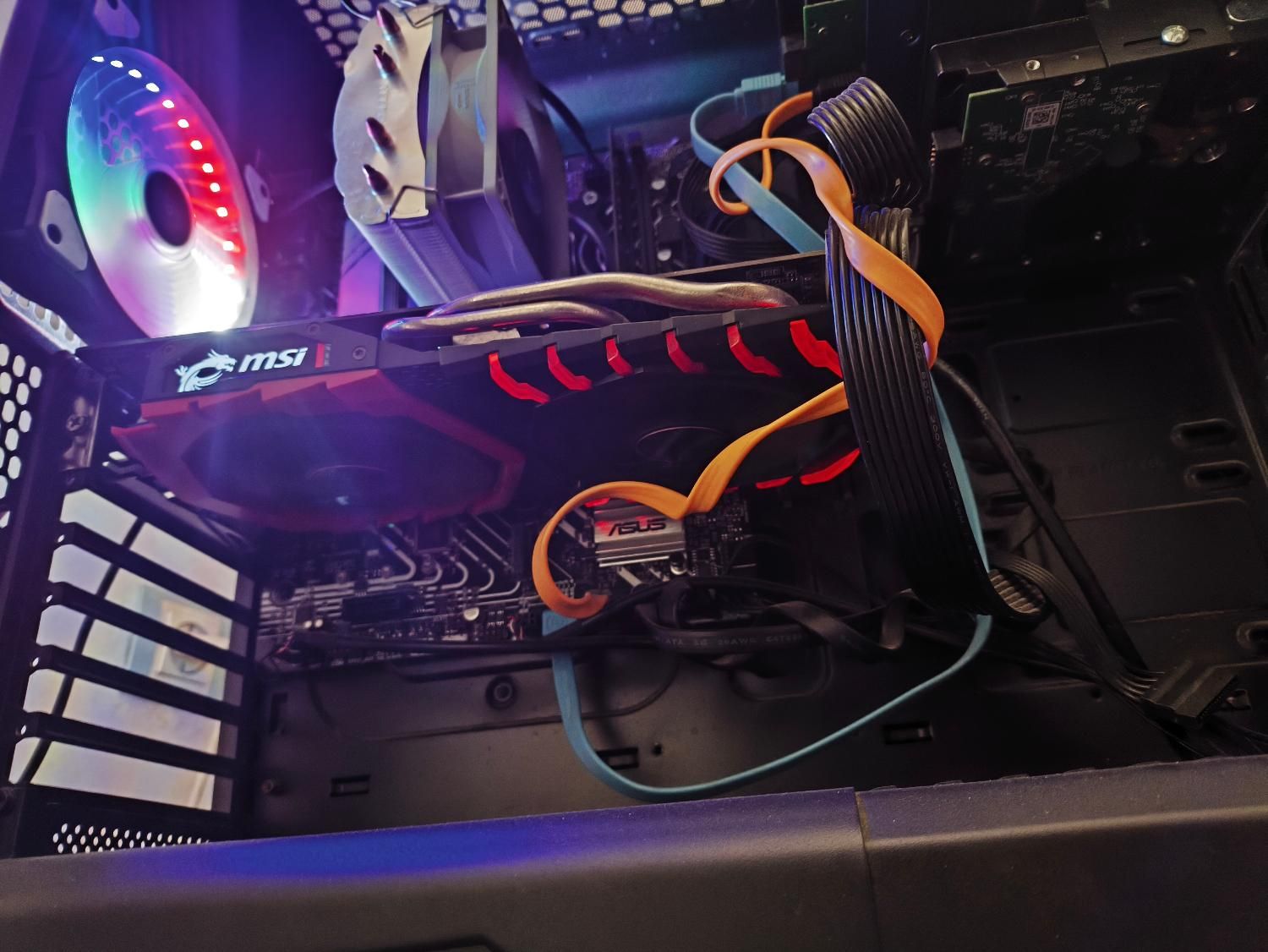 SSD 250 Samsung گرافیک rx570 هارد 500 وسترن|قطعات و لوازم جانبی رایانه|ایلام, |دیوار