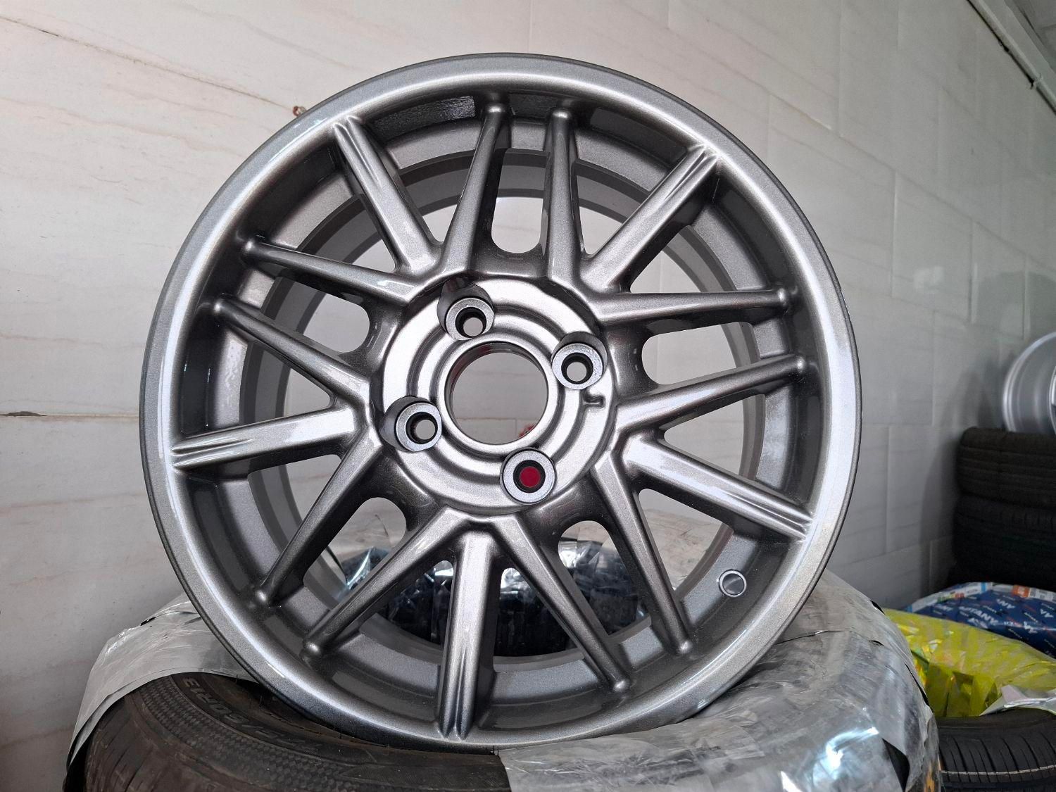 رینگ و لاستیک یک ماهه|قطعات یدکی و لوازم جانبی|مرودشت, استادیوم|دیوار