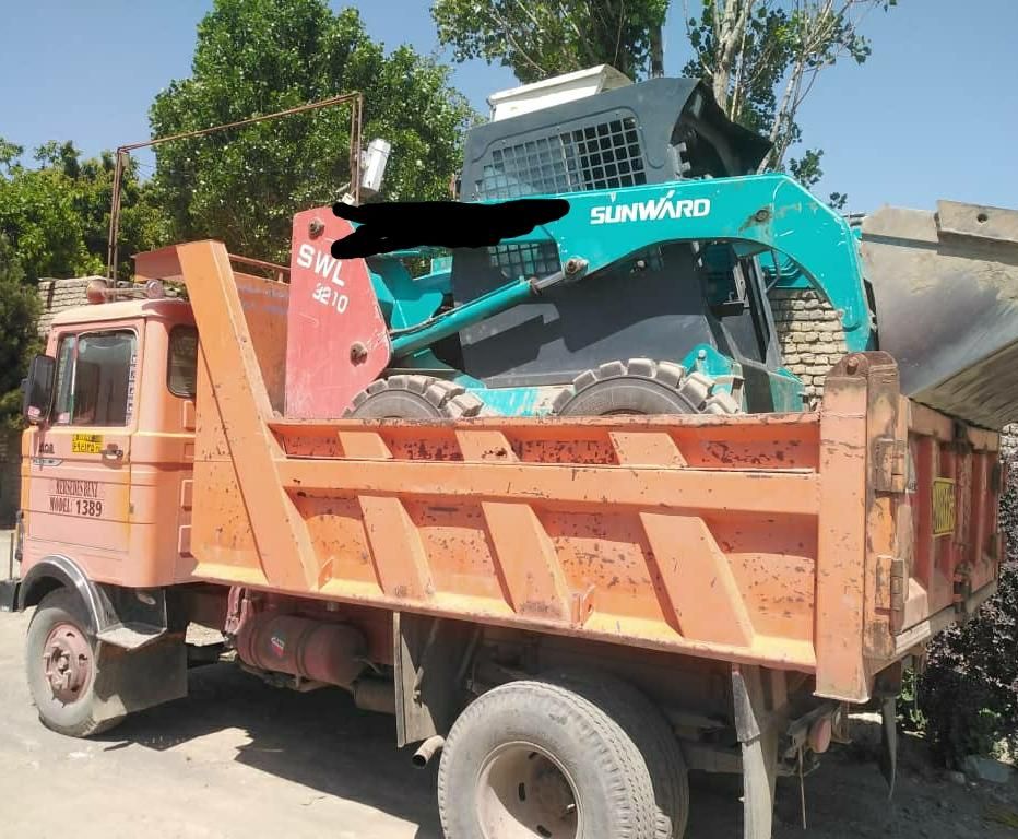 خاکبرداری اجاره مینی لودر توماس بابکت نخاله و خاور|خدمات حمل و نقل|مشهد, الهیه|دیوار