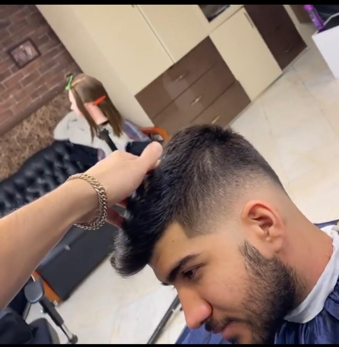 خدمات و آموزش آرایشگری مردانه خسرو فنی حرفه ای|خدمات آرایشگری و زیبایی|مشهد, خاتم الانبیا|دیوار