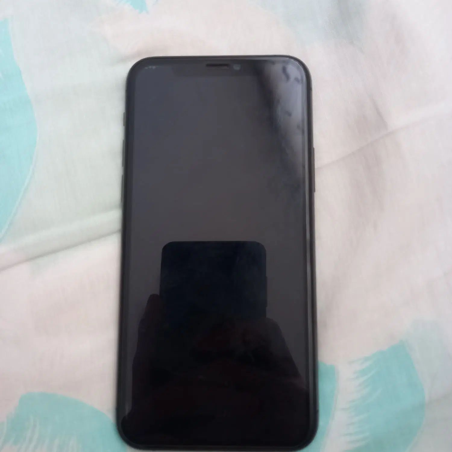 اپل iPhone 11 Pro با حافظهٔ ۲۵۶ گیگابایت|موبایل|کاشان, فاز ۲ ناجی آباد|دیوار