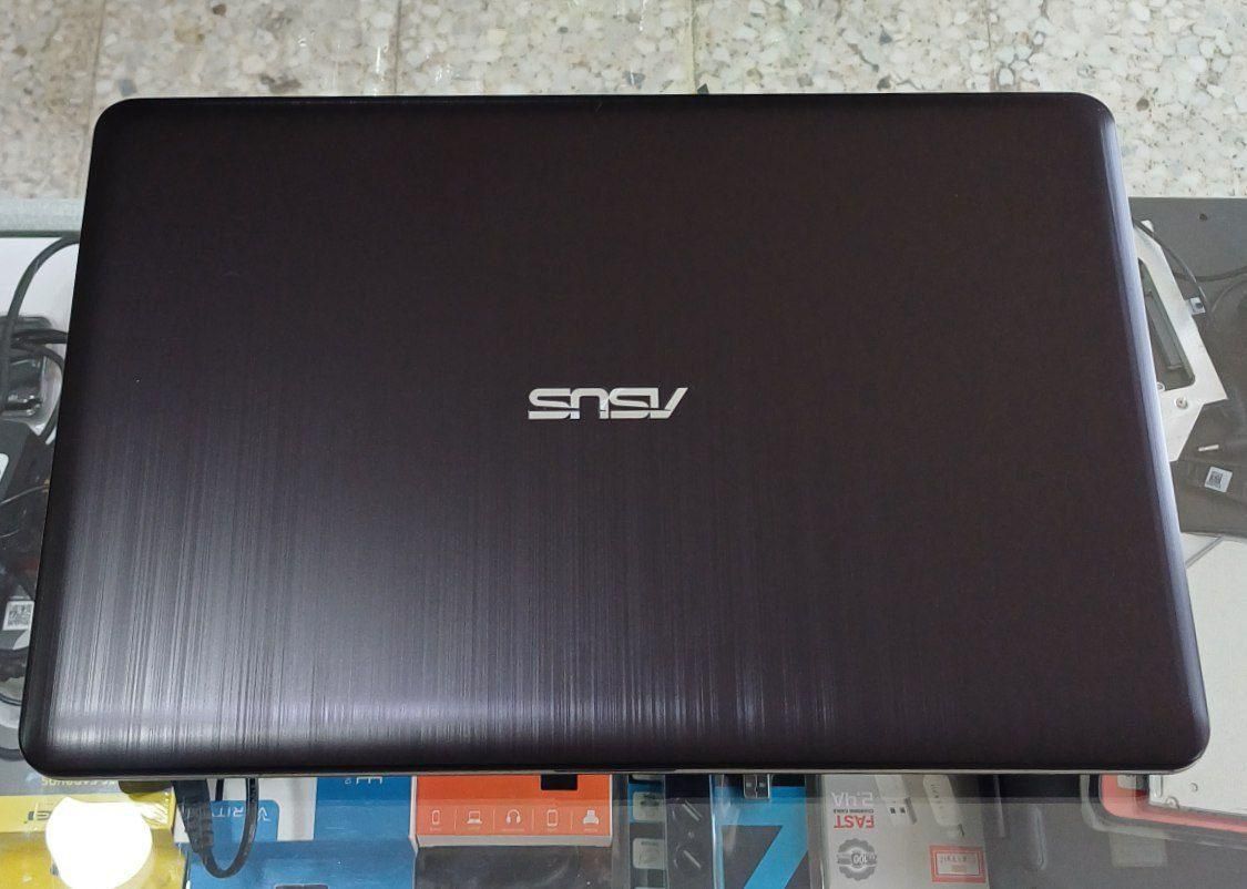 لپ تاپ ASUS دست دو نسل 8 کاملا تمیز|رایانه همراه|نجف‌آباد, هفده شهریور|دیوار