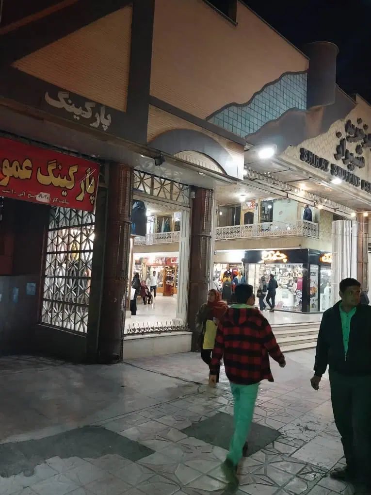 سر قفلی یک باب مغازه شیراز خیابان قصرالدشت|فروش مغازه و غرفه|شیراز, سینما سعدی|دیوار