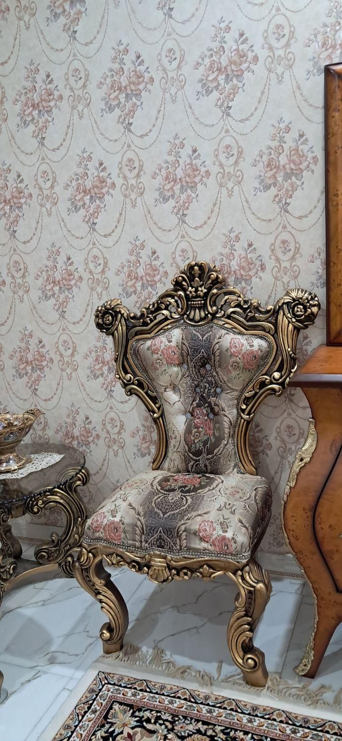 مبل سلطنتی ۹نفره در حد نو|مبلمان خانگی و میز عسلی|زنجان, |دیوار