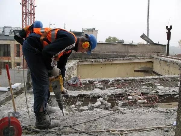 تخریب و کنده کاری کلی و جزئی|خدمات پیشه و مهارت|خرمآباد, |دیوار