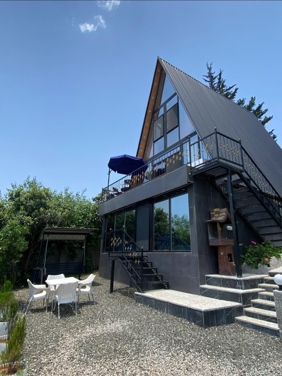 کلبه سوئیسی دوخوابه استخردار چهارفصل|اجارهٔ کوتاهمدت ویلا و باغ|شیرگاه, |دیوار