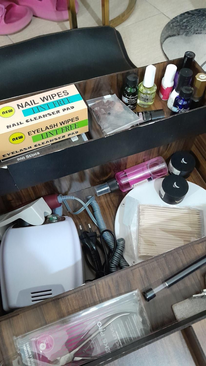 وسایل کاشت ناخن کاملا تمیز و نو|آرایشی، بهداشتی، درمانی|قرچک, زیبا شهر|دیوار