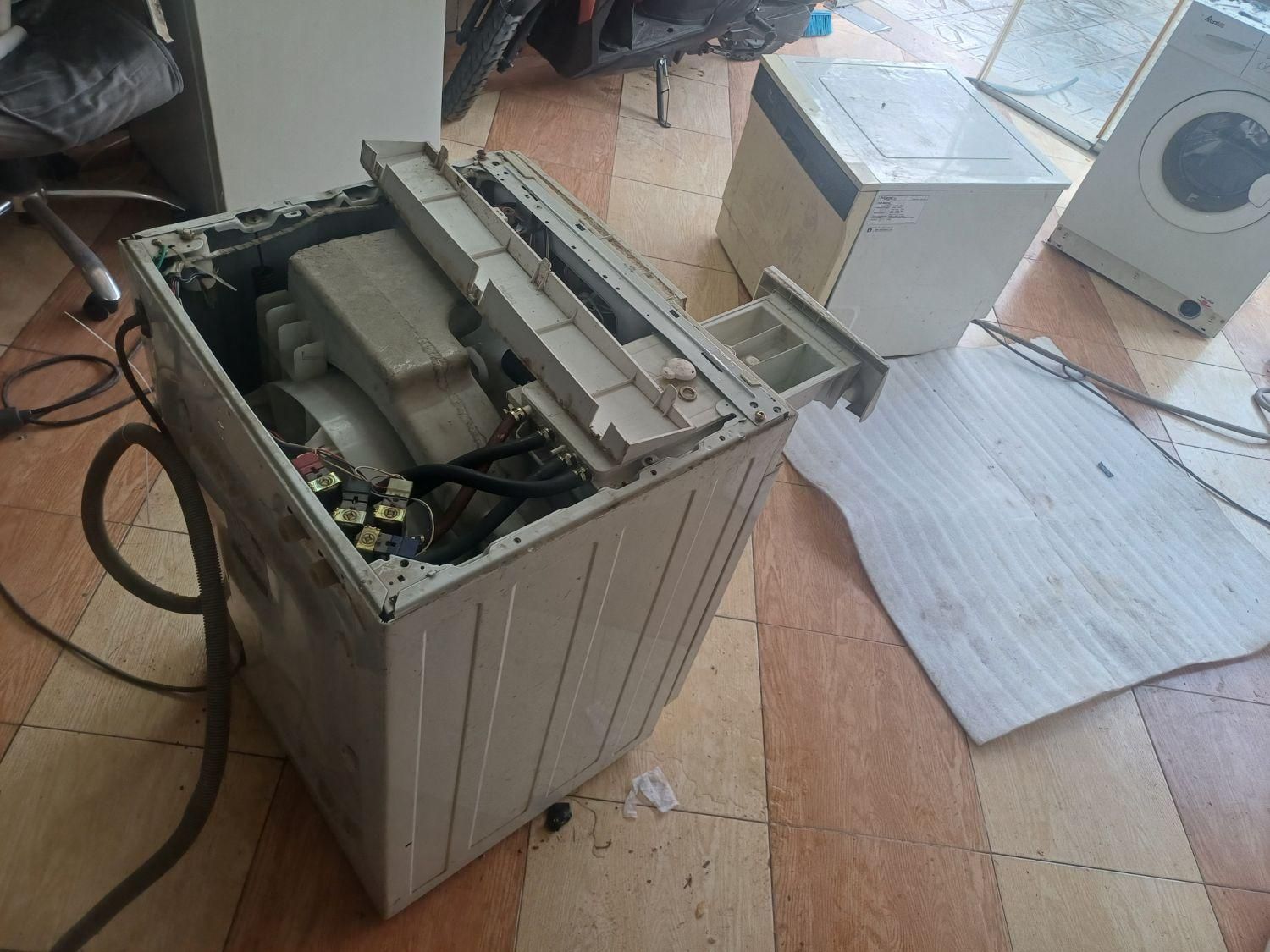 تعمیر انواع ماشین لباسشوی و ظرفشویی|خدمات پیشه و مهارت|زنجان, |دیوار