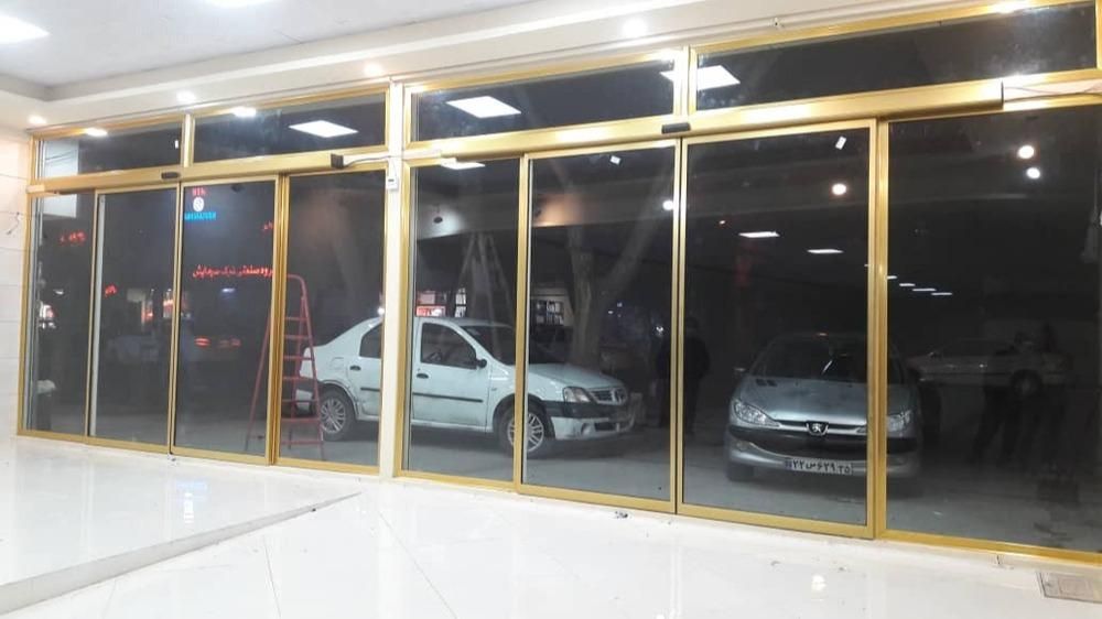 درب اتوماتیک شیشه‌ای جک بازویی پارکینگ کرکره برقی|مصالح و تجهیزات ساختمان|تبریز, |دیوار