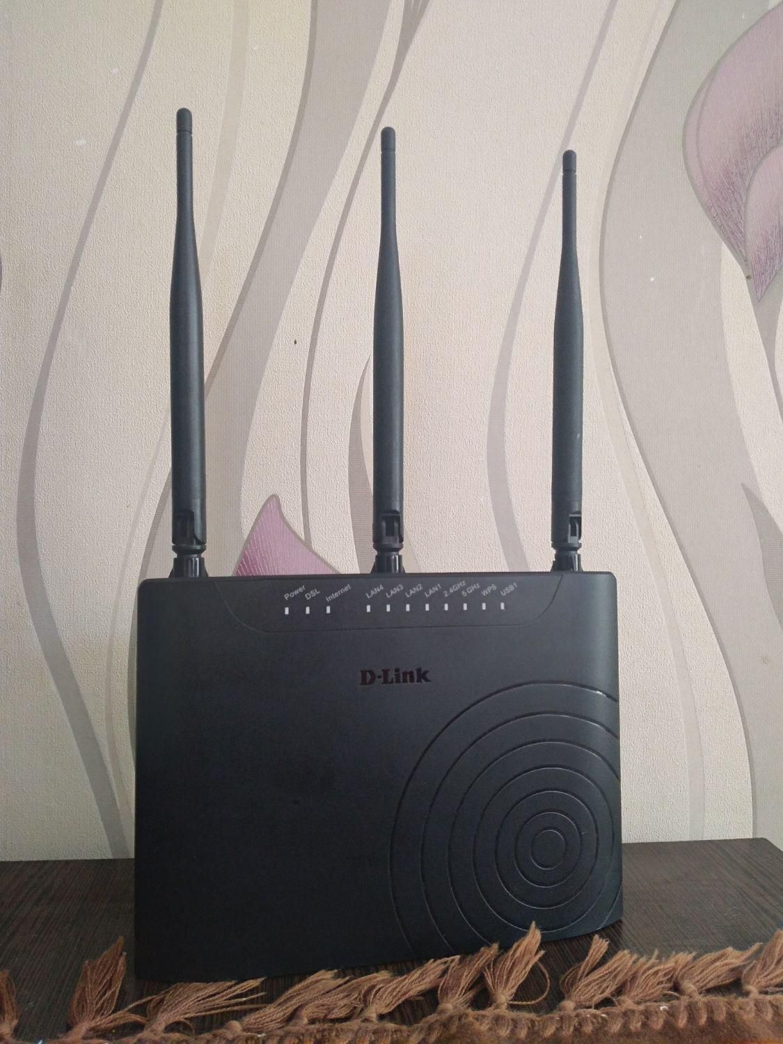 روتر دی لینک مدل DSL-2877AL|مودم و تجهیزات شبکه|خوی, |دیوار
