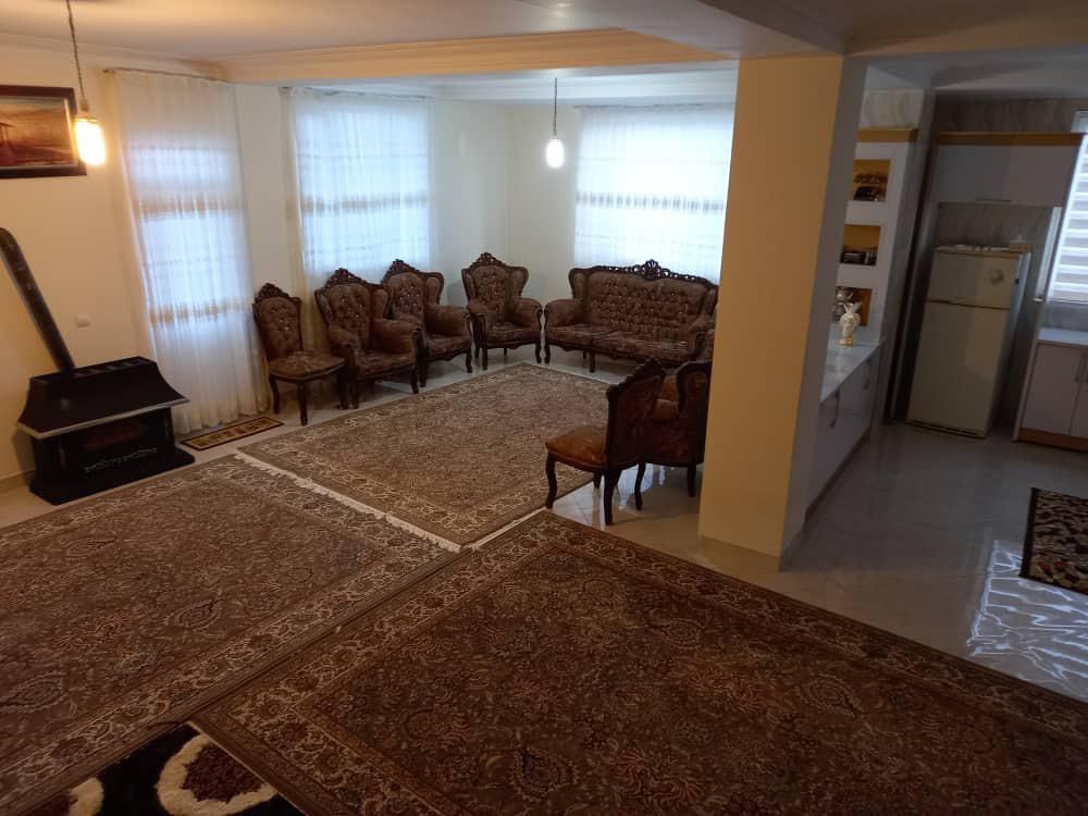 ۳ طبقه آپارتمان جنب بانک ملت هرسین|فروش آپارتمان|هرسین, |دیوار