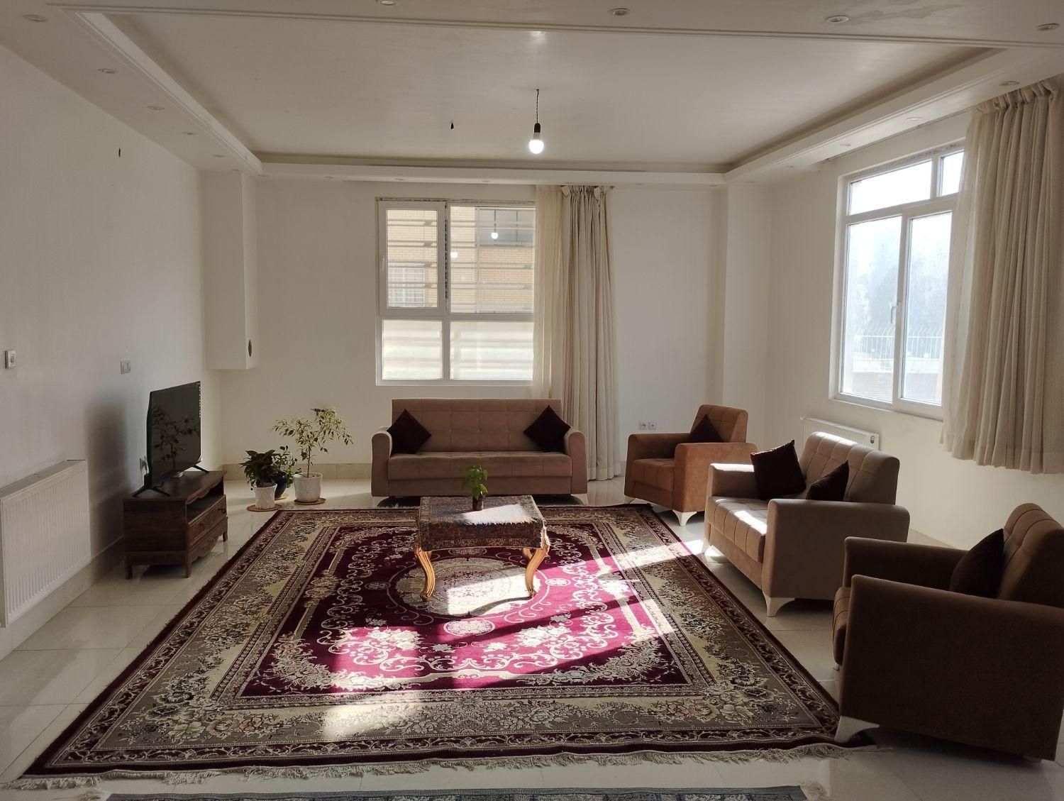 اجاره روزانه/هفتگی/ماهانه آپارتمان ۱۲۰ متری|اجارهٔ کوتاه‌مدت آپارتمان و سوئیت|صدرا-فارس, فاز ۱|دیوار