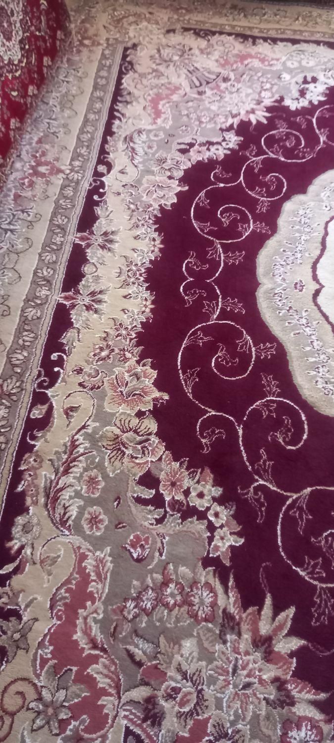 با سلام یک تخته فرش ۱۲متری خوش رنگ|فرش|الوند, |دیوار
