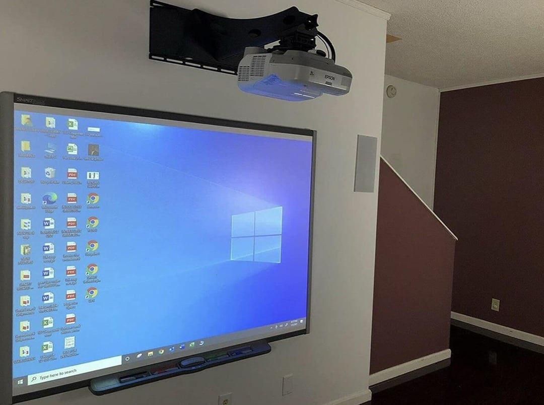 ویدیو پروژکتور مدرسه و دانشگاه|تلویزیون و پروژکتور|خرمآباد, |دیوار