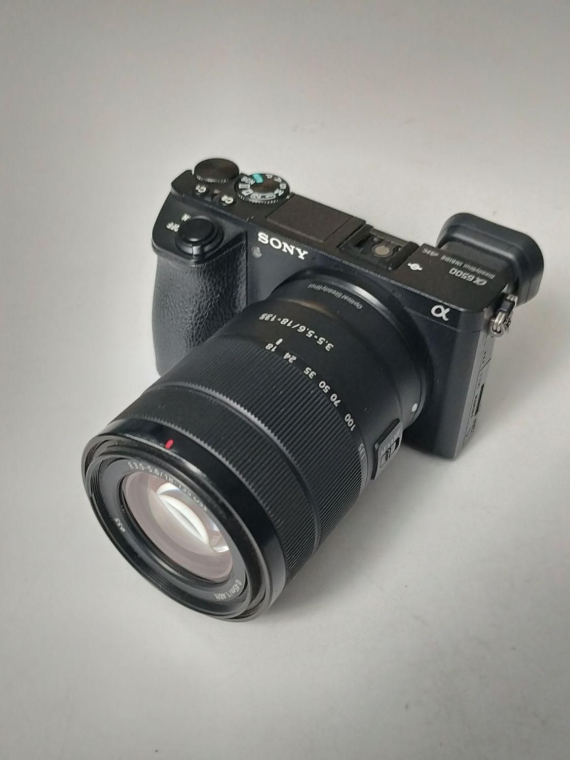 دوربین سونی Sony a6500 lenz 18-135|دوربین عکاسی و فیلم‌برداری|اصفهان, بابوکان|دیوار