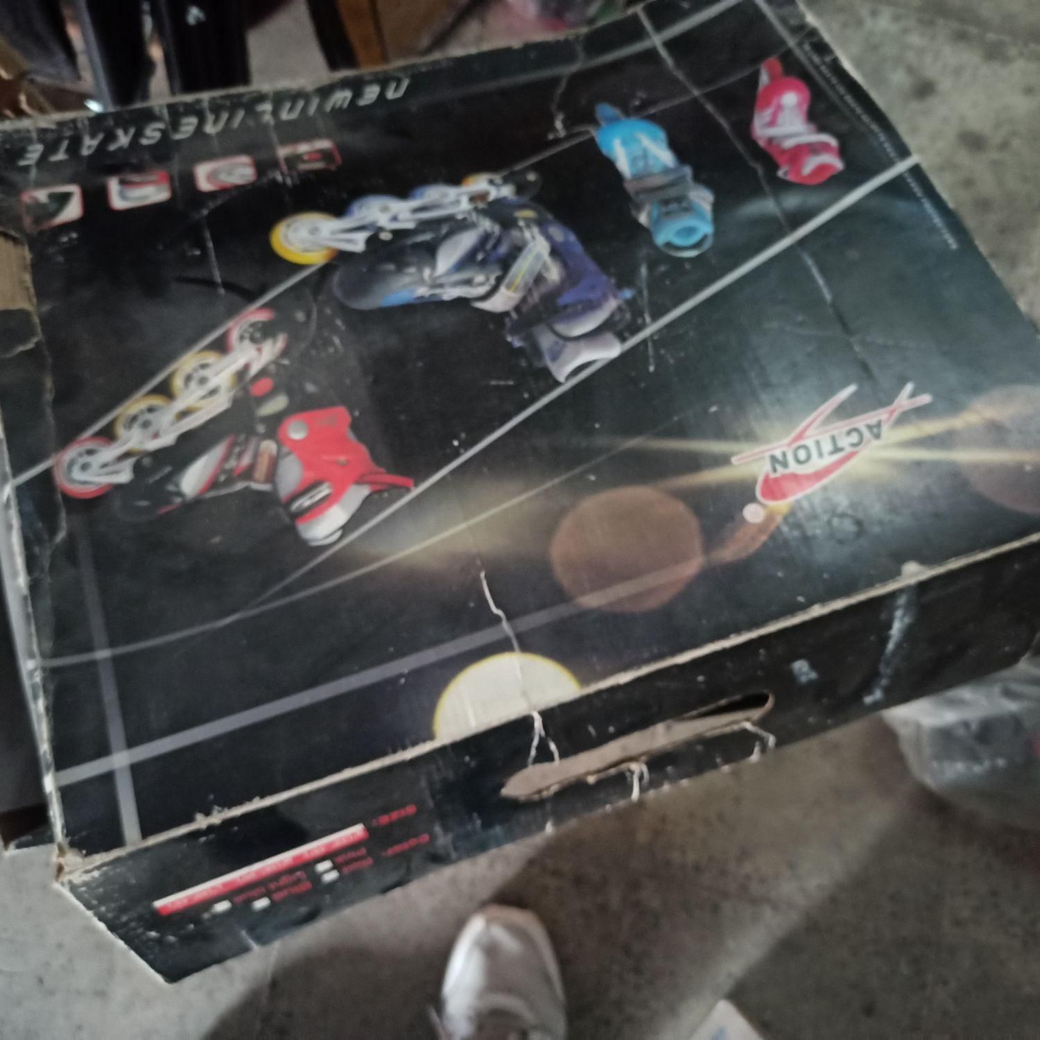 اسکیت اکشن ، تلفن رومیزی برنزی|دوچرخه، اسکیت، اسکوتر|هشتگرد, فاز ۱ مهستان|دیوار