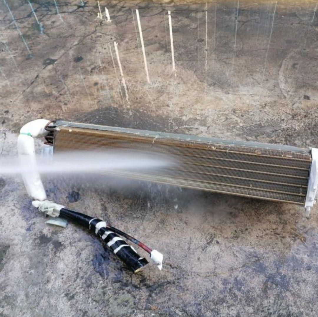 نصب کولر های اسپیلت تعمیر و شارژ گاز|خدمات پیشه و مهارت|رشت, استقامت ۱|دیوار