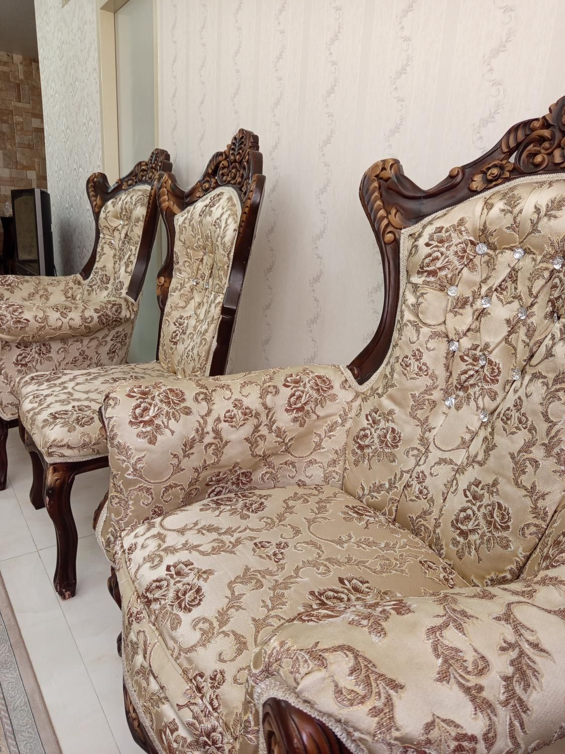 ست مبلمان استیل هفت نفره با ناهار خوری ۶نفره|مبلمان خانگی و میز عسلی|کرج, کوی کارمندان جنوبی|دیوار